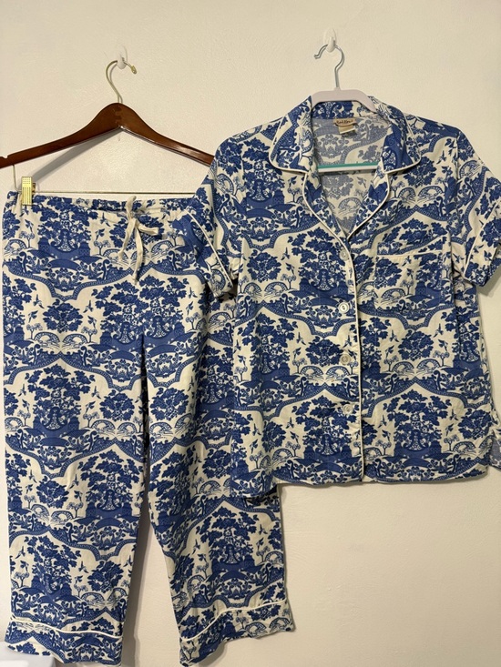 BedHead Other - BedHead Made in Glamorous Los Angeles Blue & Cream Floral Toile Pajama Set FLAW